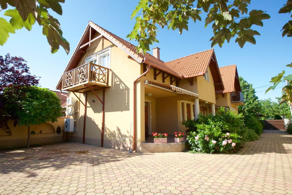 Royal Apartman Hajdúszoboszló Zewnętrze zdjęcie