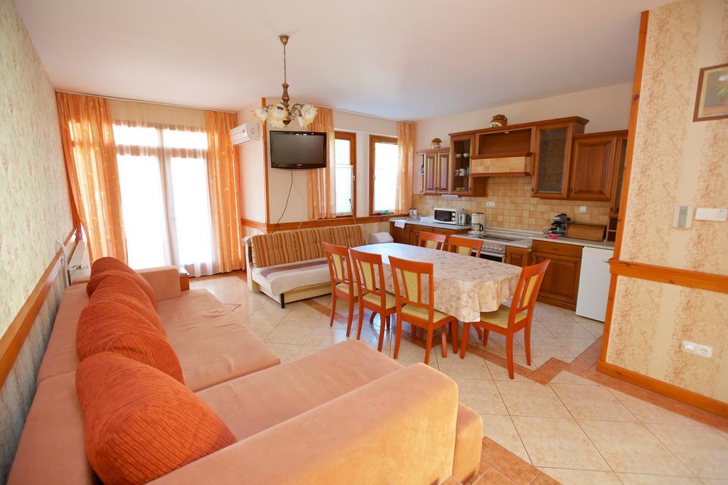 Royal Apartman Hajdúszoboszló Zewnętrze zdjęcie