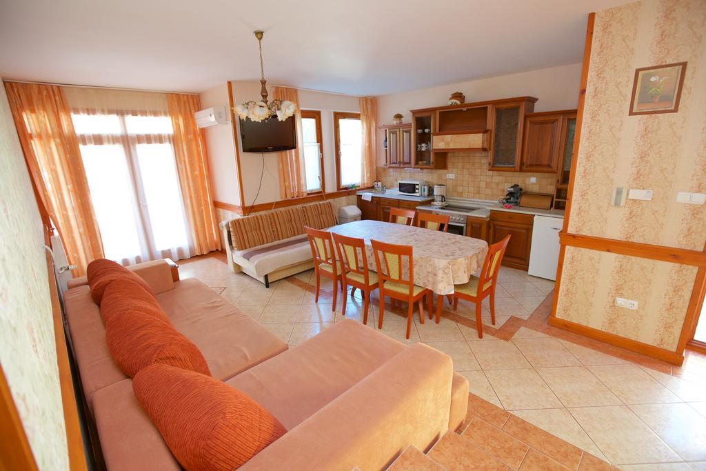 Royal Apartman Hajdúszoboszló Zewnętrze zdjęcie